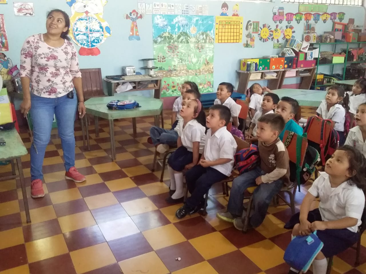 Kinder bilingual class